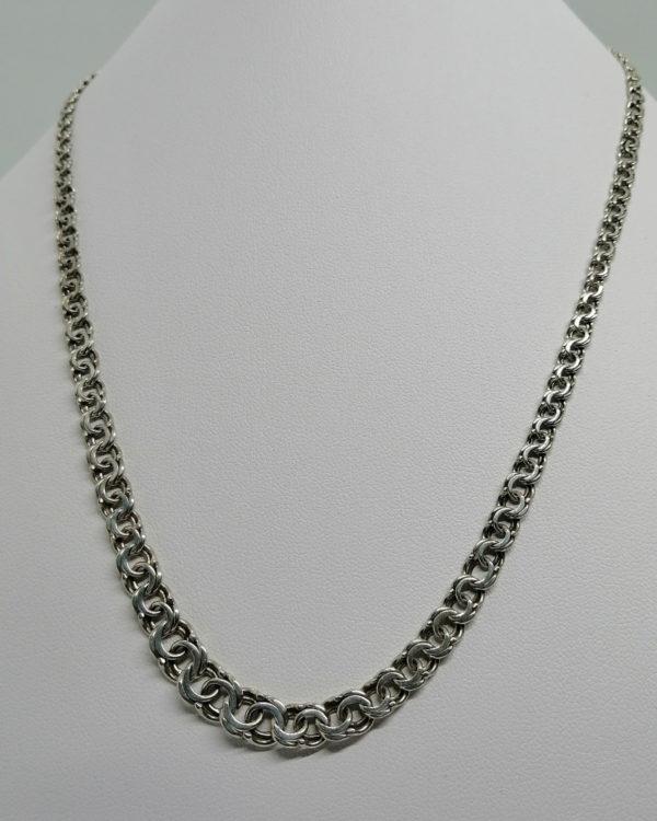 Collier argent , maille double et plate en chute, vers 1920-30.
