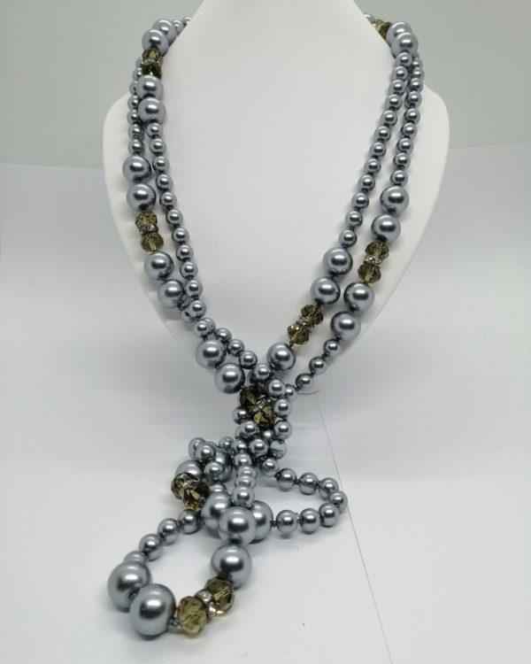 Sautoir, perles grises, et verre taillé en facette, rang strass, 1930-40. – Image 5
