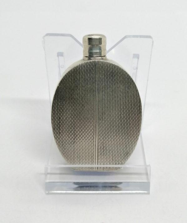 Flacon à parfum tout en argent, motif guilloché, Art Déco.