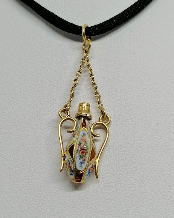 Pendentif en or, flacon miniature peint et émail guilloché, fin Napoléon III. – Image 5