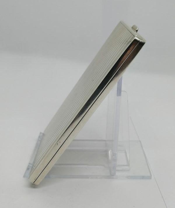 Boîte à cigarettes en argent, motifs de stries horizontal, Art Déco vers 1925-30. – Image 3
