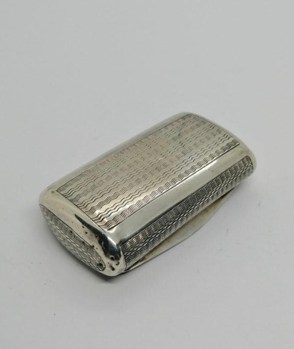 Boîte à tabac à priser en argent, décor guilloché, Orfèvre Doutre-Roussel Claude à Paris. – Image 3