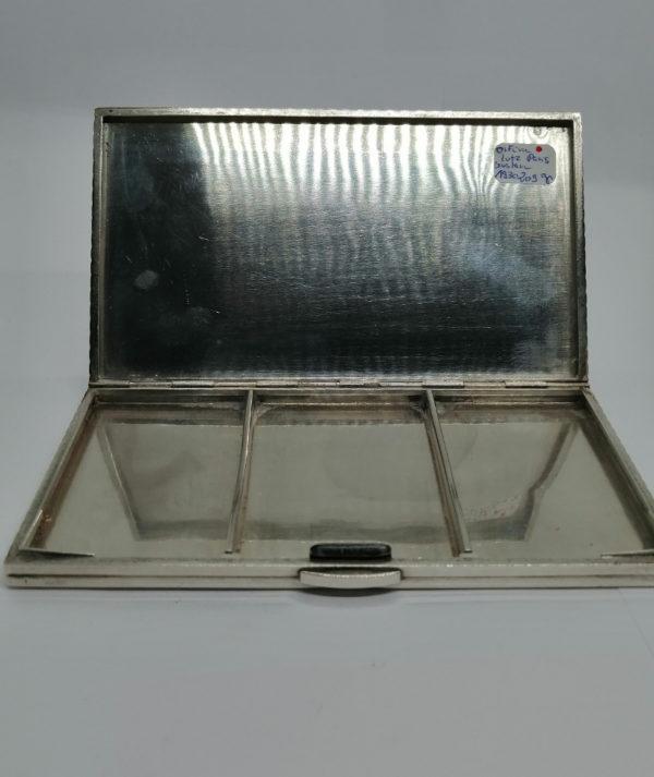 Boîte à médicaments en argent, à trois compartiments, Orfèvre Lutz Gustave, à Paris, Art Déco. – Image 4