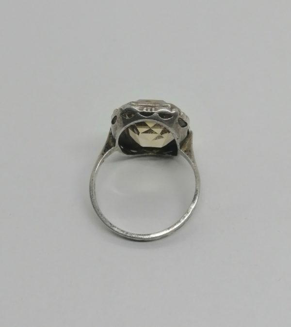 Bague argent, frise décorative et citrine octogonale facettée, 1920-25. – Image 3