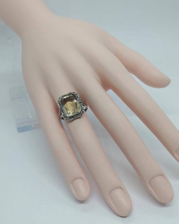 Bague argent, frise décorative et citrine octogonale facettée, 1920-25. – Image 5