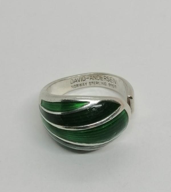 Bague argent, avec motif guilloché et émaillée, signé David Andersen, Norvège. – Image 5