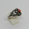 Bague argent, motif floral, et bouton de corail, signée B.A.S., Allemagne vers 1950. – Image 3