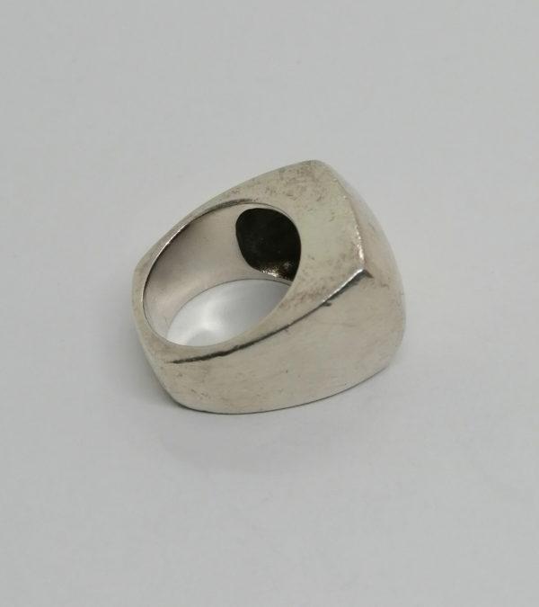 Bague argent, épaisse et massive, très sobre, vers 1980-90. – Image 3