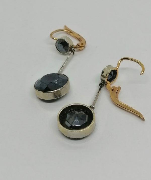 Boucles d'oreilles en plaqué or, pendante avec hématite à facettes. – Image 2