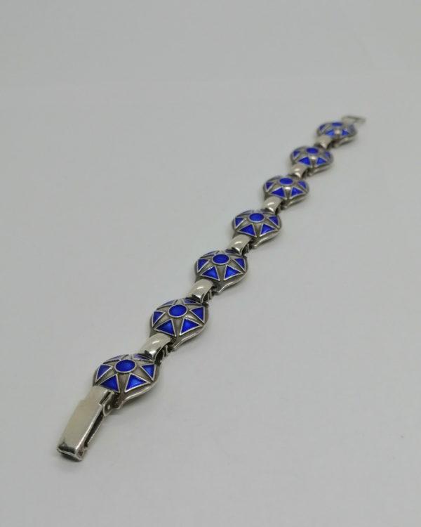 Bracelet argent, avec maillon rond et motif d'émail guilloché bleu, 1960-80. – Image 2