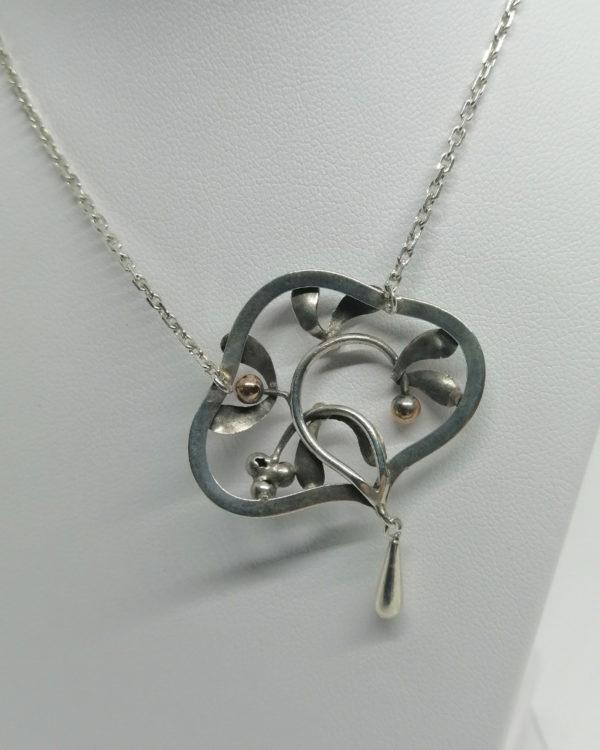 Collier argent modèle Art Nouveau, avec motif de gui, vers 1900. – Image 4
