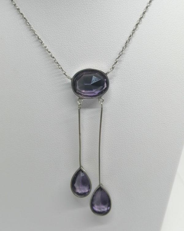 Collier argent, négligé avec trois améthystes facettées, vers 1900, Art Nouveau. – Image 4