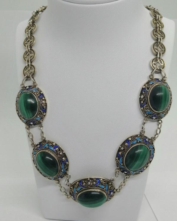 Collier argent/vermeil, totalement filigrané, émaillé et cabochons de malachite.