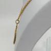Pendentif en plaqué or, jeune femme à la lyre, signé Becker, Art Nouveau vers 1900. – Image 5