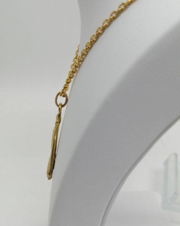 Pendentif en plaqué or, jeune femme à la lyre, signé Becker, Art Nouveau vers 1900. – Image 5