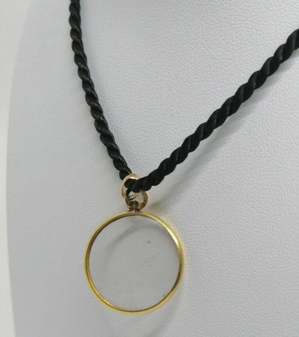 Pendentif or jaune, porte-photo biface avec verre de protection, vers 1920-30. – Image 4