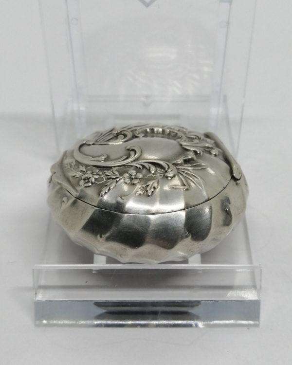 Boîte à pilules argent massif, arrière forme spirale coquillage, Art Nouveau. – Image 4