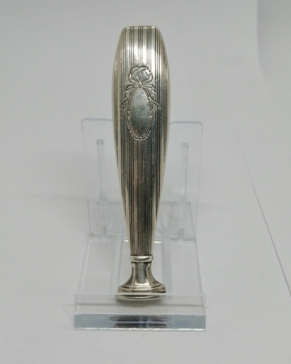 Cachet ou sceau, en argent massif, vers 1920-25.