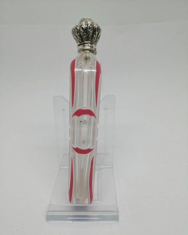 Flacon à sels ou de pâmoison, cristal overlay et argent, 19ième siècle. – Image 3