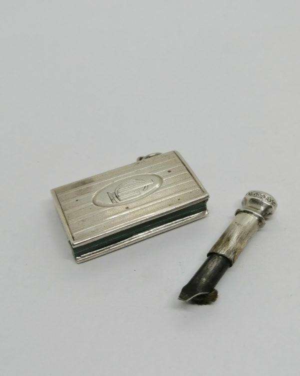 Pyrogène en argent massif, décor sobre Art Déco vers 1930. – Image 3