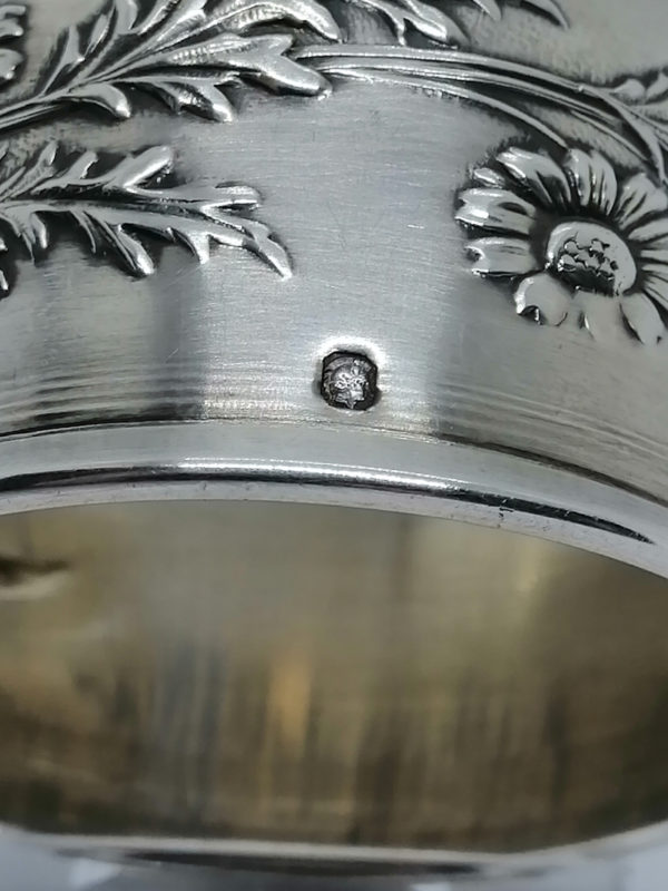 Rond de serviette, argent massif, motif floral Art Nouveau vers 1900. – Image 4