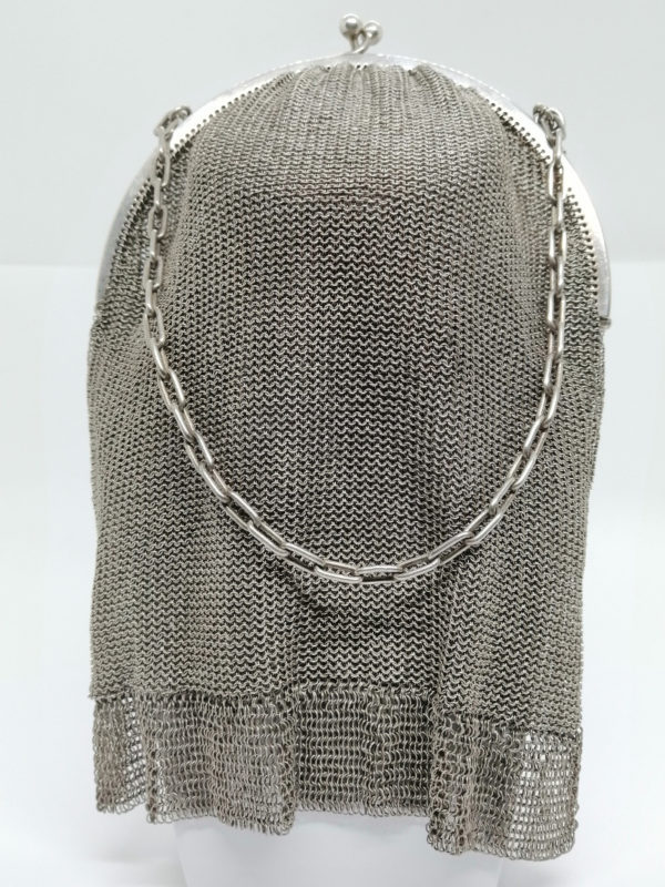 Sac de soirée en cotte de maille, argent massif, Art Déco vers 1925-30. – Image 2