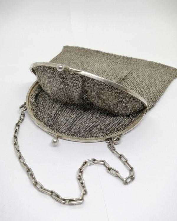 Sac de soirée en cotte de maille, argent massif, Art Déco vers 1925-30. – Image 4