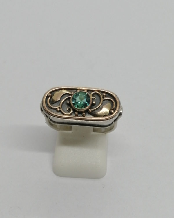 Bague argent et or, avec tourmaline verte naturelle, 1920.