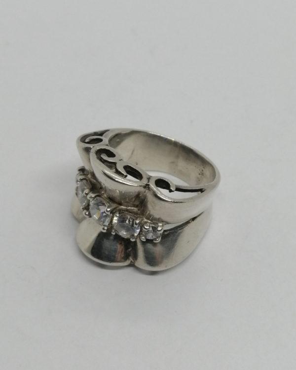 Bague argent, gros modèle typé, d'époque 1920-25, Art Déco. – Image 4