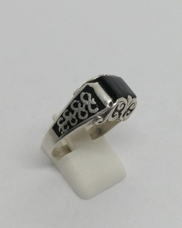 Bague argent, chevalière avec onyx et émail noir cloisonné, vers 1900-20. – Image 3