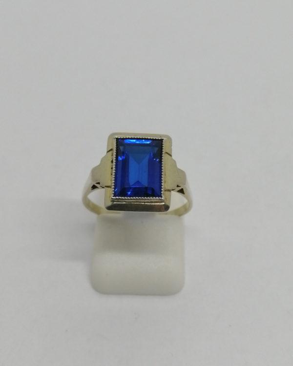Bague argent, de forme rectangulaire pierre bleu de synthèse, 1930.