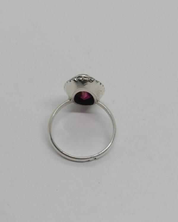 Bague argent, ovale avec rubis de synthèse, pavage de marcasites, 1925. – Image 4