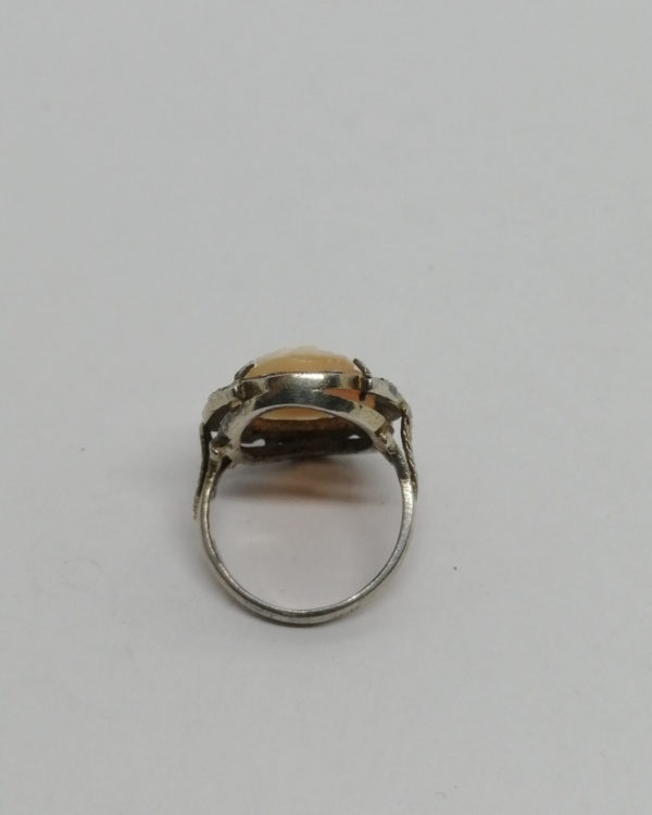 Bague argent, camée, portrait femme cheveux et boucle, marcasites, vers 1900-20. – Image 3