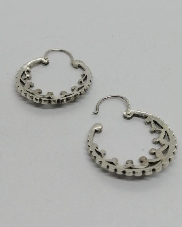 Boucles d'oreilles argent, créoles anciennes ajourées et pavage de marcasites. – Image 3