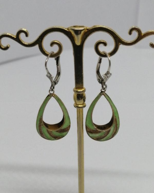 Boucles d'oreilles argent, pendantes, travail d'émail cloisonné, 1920. – Image 2