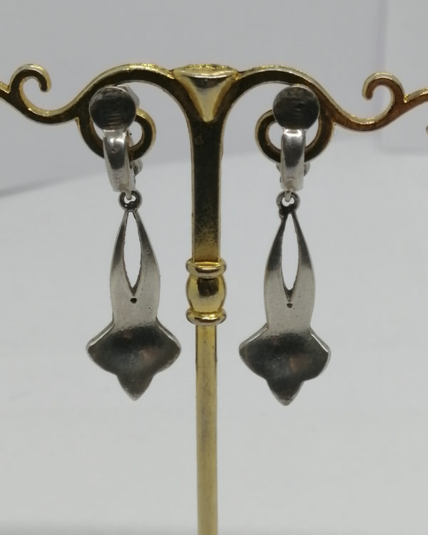Boucles d'oreilles argent, clip pendantes pavage marcasites, 1925. – Image 4