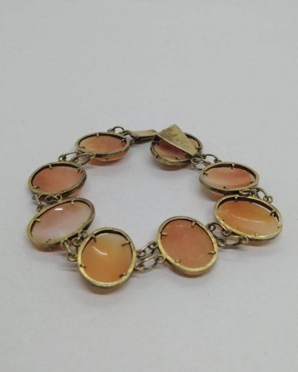 Bracelet argent-vermeil, sertie de camées portraits de femmes, 1920-30. – Image 4