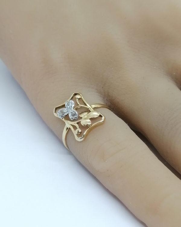 Bague en or, de forme ondulante avec roses de diamant, vers 1900, Art Nouveau. – Image 4