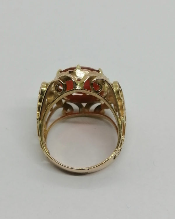Bague en or, intaille sur cornaline, scène à l'antique, vers 1900. – Image 4