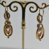Boucles d'oreilles en or rosé, pendantes avec demi-perles fines, vers 1870. – Image 4