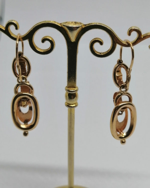 Boucles d'oreilles en or rosé, pendantes avec demi-perles fines, vers 1870. – Image 4
