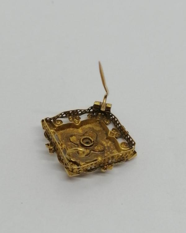 Broche en or jaune et rosé, demi-perles fines et turquoise, vers 1880. – Image 3