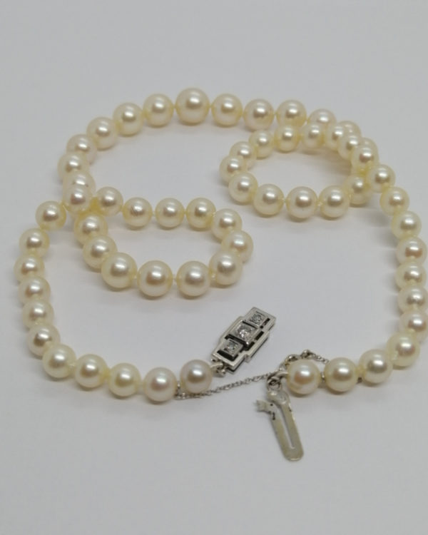 Collier fermoir or gris et diamants, chute de 63 perles de culture, Art Déco. – Image 5