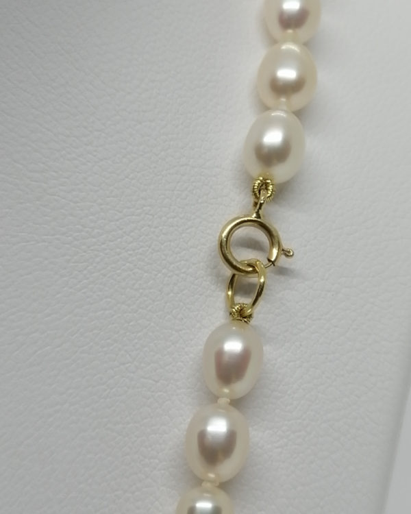 Collier fermoir or, perles d'eau douce et iolites, bijou d'occasion. – Image 4