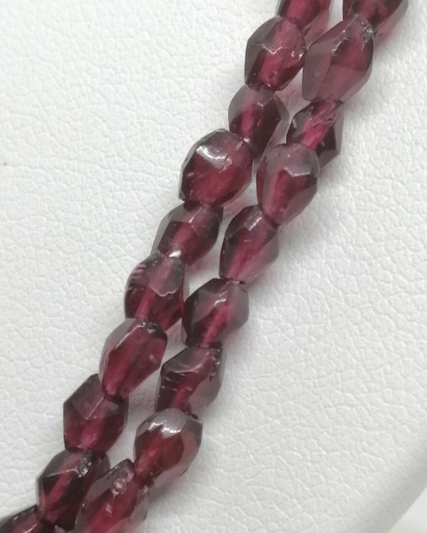 Collier fermoir or émaillé, chute de grenats taillés en facettes, 1809-1817. – Image 2