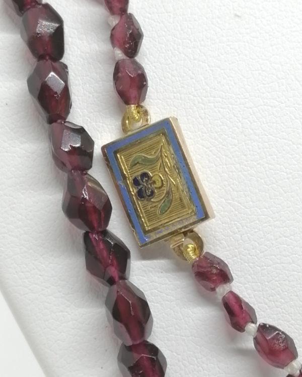 Collier fermoir or émaillé, chute de grenats taillés en facettes, 1809-1817. – Image 3
