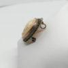 Broche-pendentif en laiton, cuivre et camée coquillage, 1940-60. – Image 2