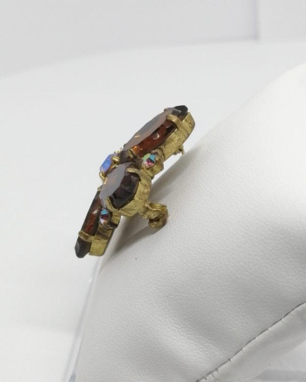 Broche-pendentif en laiton avec gros strass facettés de couleur ambre, 1930-40. – Image 2
