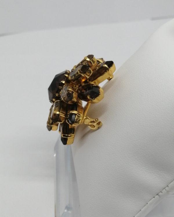 Broche façon fleur, avec strass de couleur brun deux tons. – Image 2