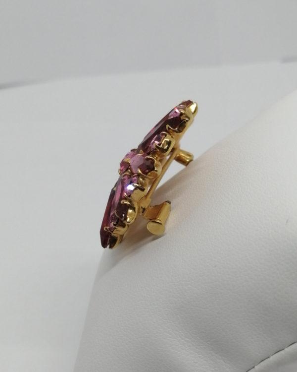 Broche ajourée avec strass de couleur rose, forme navettes, 1920-30. – Image 2